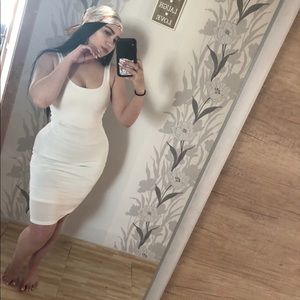 White bodycon dress